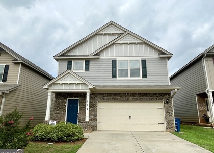 112 Leland Lane - Photo 1