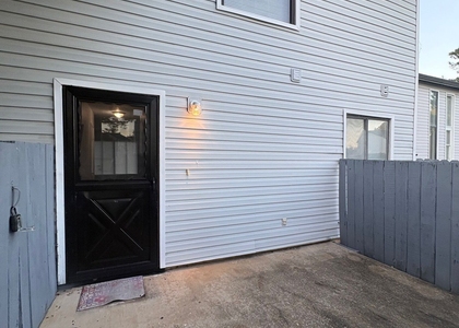 261 Country Club Drive - Photo 1
