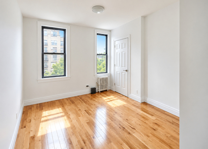 290 Harman Street - Photo 1