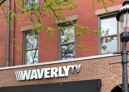 15 Waverly Place - Photo 1