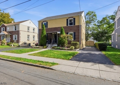 17 Armstrong St - Photo 1