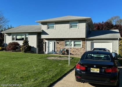15 Cooper Avenue - Photo 1