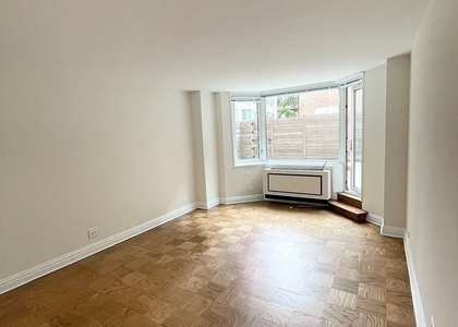 East 71st Street - Photo 1