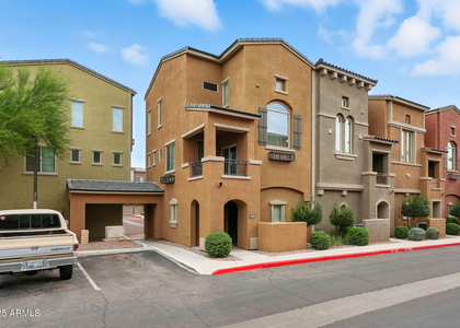240 W Juniper Avenue - Photo 1