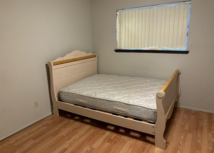 1004 Middle Cove Drive - Photo 1
