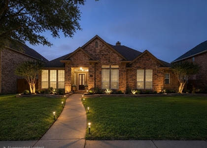 1001 Lochness Lane - Photo 1