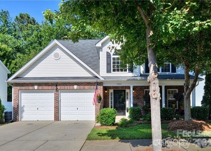 19243 Kanawha Drive - Photo 1