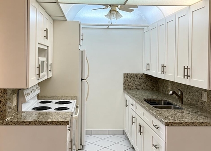 2154 Cambridge G - Photo 1