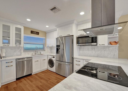 2829 Ne 33rd Court - Photo 1