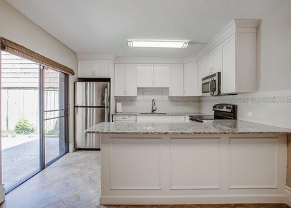 204 2nd Court - Photo 1