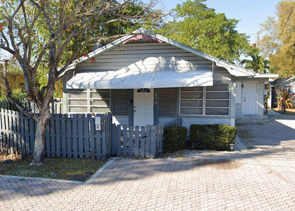 717 Sw 2nd Court - Photo 1