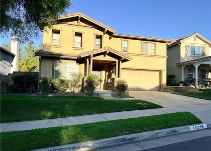 11226 Evergreen - Photo 1