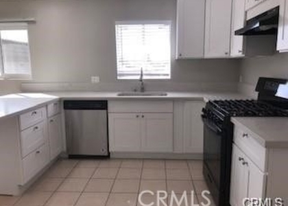 6631 Kingman Avenue - Photo 1