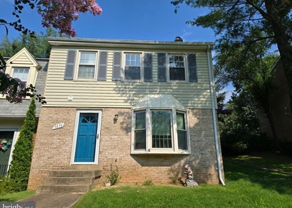 5876 Kara Place - Photo 1