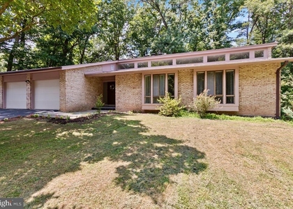 1404 Wolftrap Run Road - Photo 1