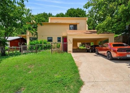 2316 Montclaire St - Photo 1