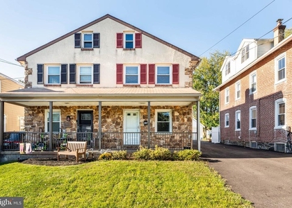 130 Eachus Avenue - Photo 1