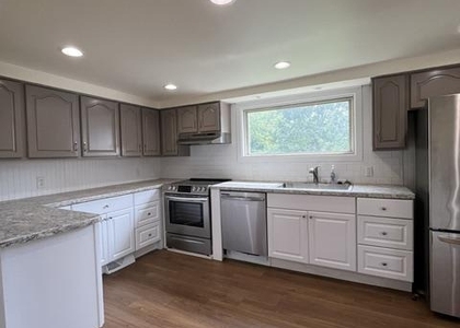 402 Jefferson Avenue - Photo 1
