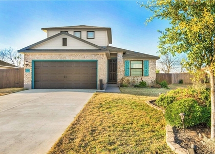586 Evening Star Dr - Photo 1