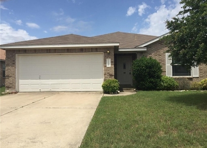 2001 Angelique Ct - Photo 1