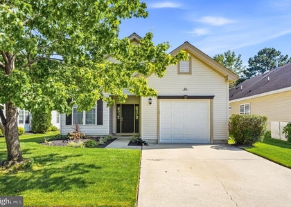 55 Warwick Way - Photo 1