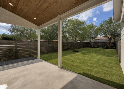 7104 Blessing Ave - Photo 1