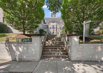 16 17th Street Ne - Photo 1