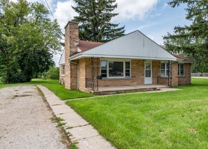 618 N Oplaine Road - Photo 1