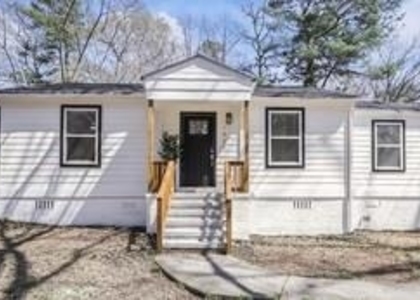 1860 Bonniview Street Sw - Photo 1