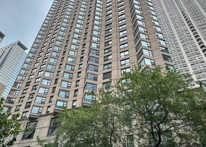 401 E Ontario Street - Photo 1