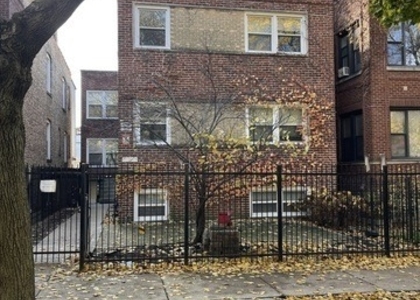 1727 W North Shore Avenue - Photo 1