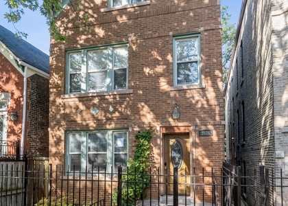 2026 N Winchester Avenue - Photo 1