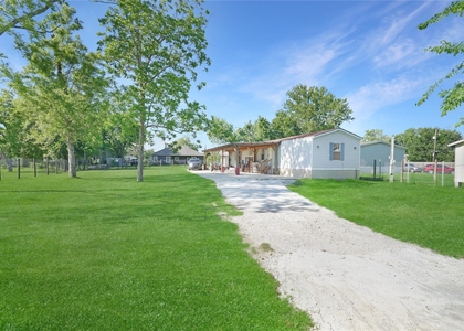 639 Reuben White Drive - Photo 1