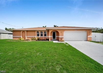1147 Sw 39th Street - Photo 1