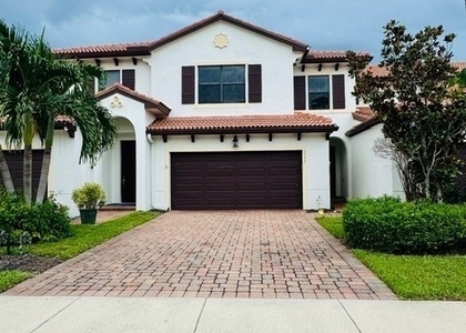 7792 Bristol Circle - Photo 1