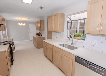 6703 Stonewater - Photo 1