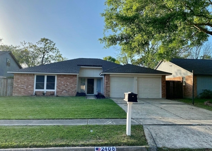 2406 Whitman Way Drive - Photo 1