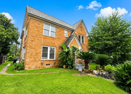 5121 Polk Street - Photo 1