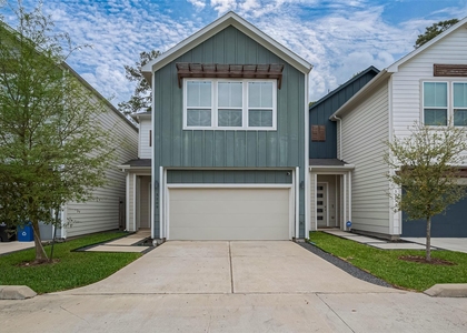 5209 Pinemont Creek Lane - Photo 1