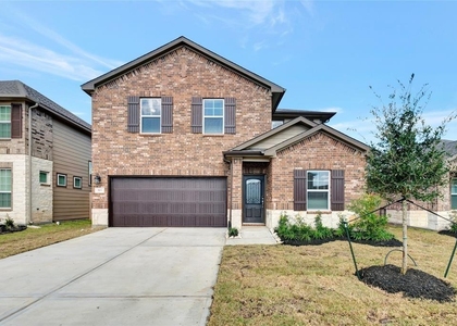 903 Cloverdale Drive - Photo 1