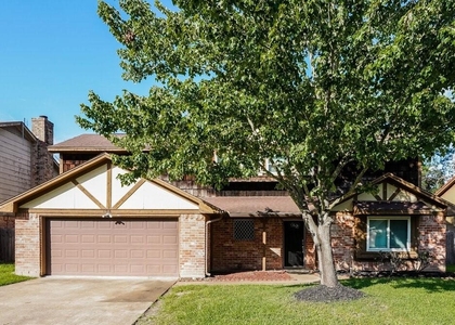 11918 Cottonwood Lane - Photo 1