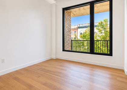 815 Flatbush Avenue - Photo 1