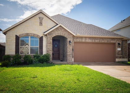 311 Lockridge Hill Ln - Photo 1