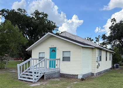 513 W 1st Street - Photo 1