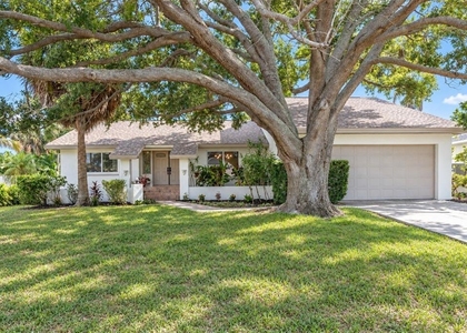 630 Pinta Drive - Photo 1