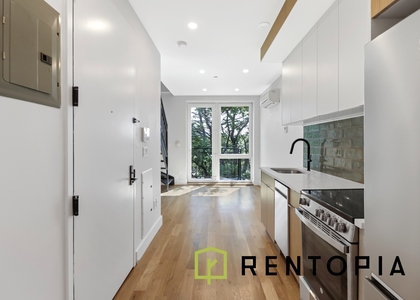 438 Union Avenue - Photo 1