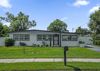 4870 Seminole Avenue - Photo 1