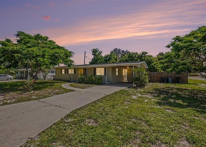 6515 3rd Street Court W - Photo 1
