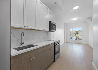 833 Maple Street - Photo 1
