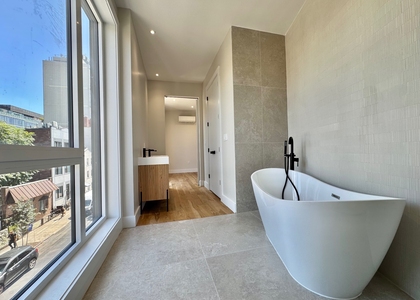 323 Eckford Street - Photo 1